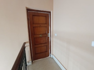 04399-0001 27