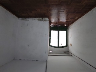 00194-0001 11
