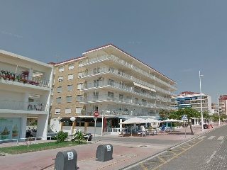 Local en venta en Gandia de 100  m²