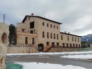 04670-0001 6