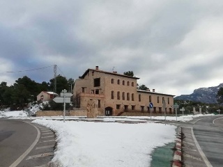 04670-0001 7