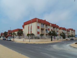 Garaje en venta en Orihuela de 60  m²