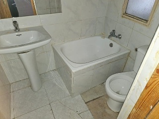 06825-0001 6