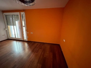 07273-0001 9