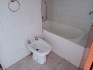 07758-0001 11
