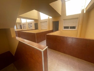 07758-0001 12