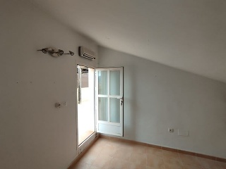 04040-0001 32