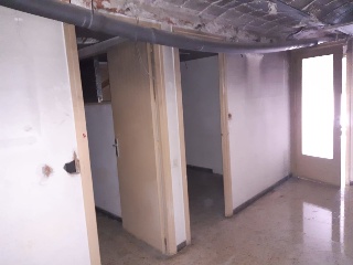 Oficina en C/ Caritat, Manresa (Barcelona) 3