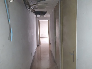 Oficina en C/ Caritat, Manresa (Barcelona) 8