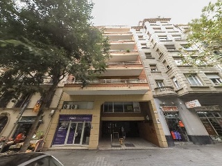 Local en venta en Barcelona de 232  m²