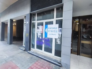 03037-0001 3