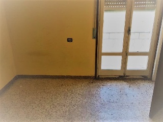 05614-0001 4