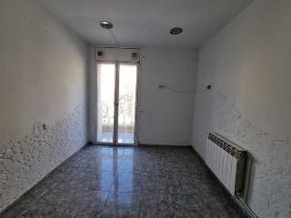 06465-0001 18