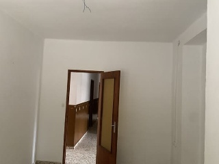06468-0001 12