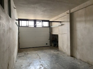 06468-0001 30
