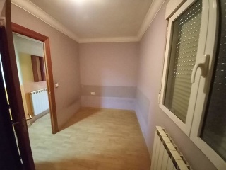 05808-0001 5