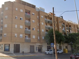 Piso en venta en Adra de 99  m²