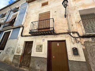 06527-0001 2