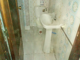 08211-0001 3