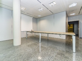 08217-0001 8