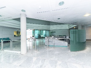 08217-0001 9