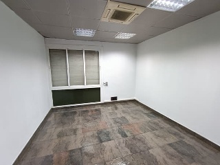 Local en Av Caldés de Montbui - Mollet del Vallès - 4