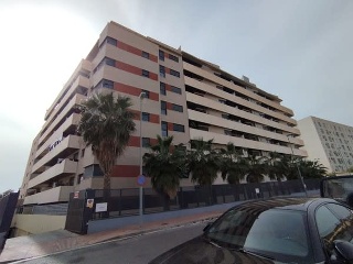 Local en venta en Almería de 801  m²