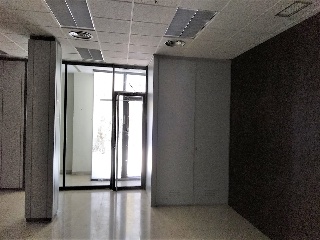 02856-0001 4