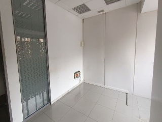 04270-0001 9