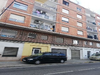 Piso en venta en Oliva de 74  m²