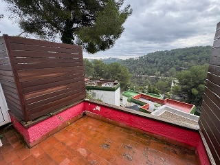 04692-0001 8