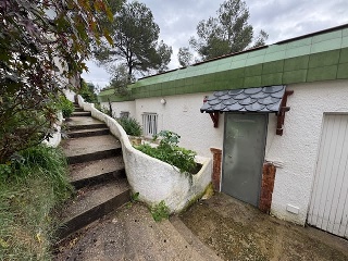 04692-0001 15
