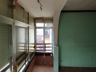 00905-0001 7