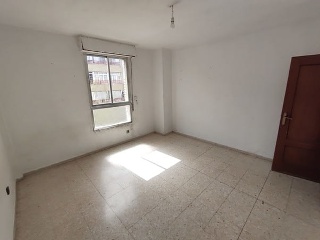 00905-0001 35