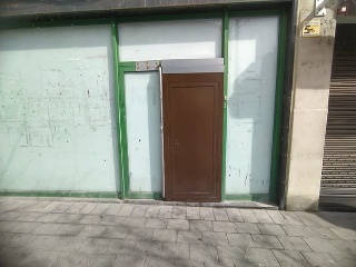Local comercial en Santa Coloma de Gramenet (Barcelona) 3