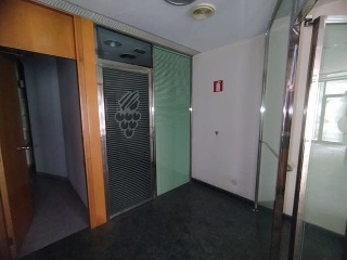Local comercial en Santa Coloma de Gramenet (Barcelona) 7