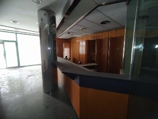 Local comercial en Santa Coloma de Gramenet (Barcelona) 8