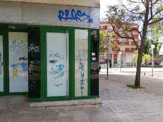 01944-0001 2