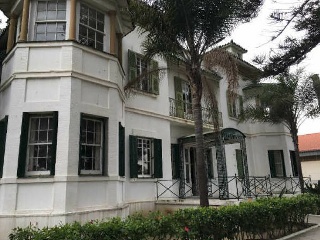 Edificio en Av de la Hispanidad 2