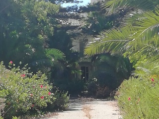 Edificio en Av de la Hispanidad 4