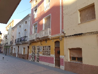 Inmueble situado en Ayora 2