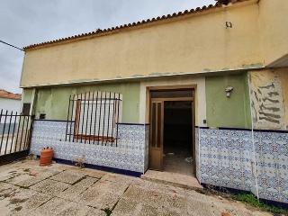Pisos banco Pedro Muñoz