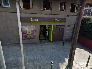 Local en Av Anselm de Riu - Santa Coloma de Gramenet - Barcelona 2