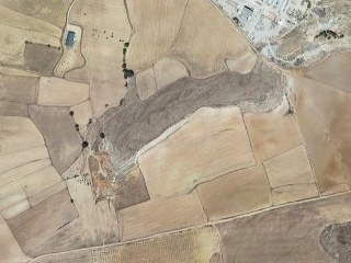 00518-0001 3