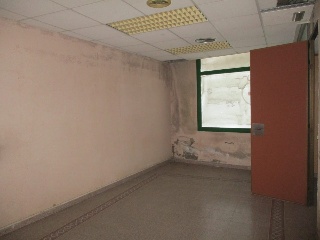 Local comercial en C/ Feliu i Codina - Cornellá de Llobregat - Barcelona 5