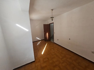 01958-0001 11