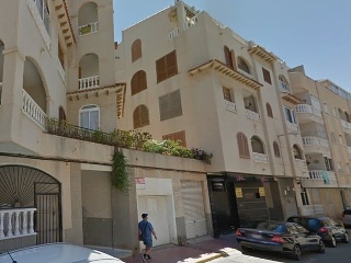 Local en C/ Finlandia - Torrevieja - Alicante 3
