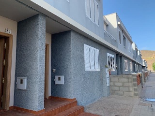 03958-0001 3