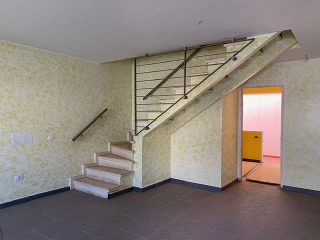 03958-0001 4