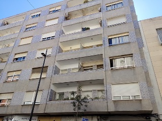Local en venta en Gandia de 198  m²